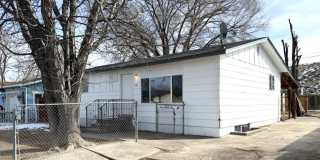 5 bedroom home in Elko Gallery 1