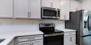413 Spearfield Lane - 1 Gallery 23