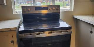 415 W Poplar Street unit: A Gallery 8