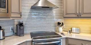 Rates Vary: $3,995 - $7,495 Gallery 12