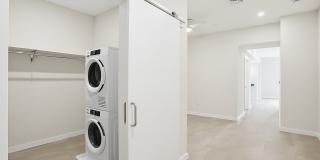 West End Place Gallery 32