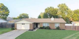 3203 S 65th Cir 3203 S 65th Cir Gallery 1