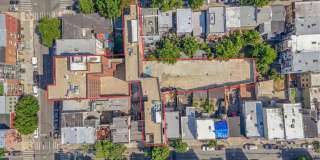 Graham Avenue Gallery 10