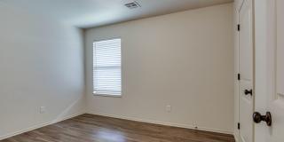 3 Bedroom 2 Bath 2 Car Garage - Edmond Schools Gallery 24