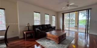 2557 Centergate Dr Gallery 13