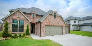 Beautiful Yorktown Home in Highly Desired Bixby West  School Gallery 1