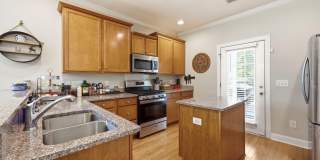 105 Moultrie Lane Gallery 15