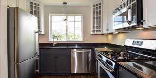Everyday conveniences are all just moments away, offering the perfect balance of comfort, convenience, and vibrant neighborhood living. Gallery 8