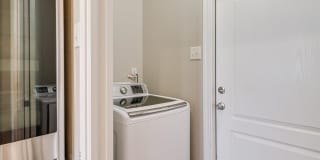 7610 Quartz - 3/bedroom 2/bathroom - $2195/month Gallery 40
