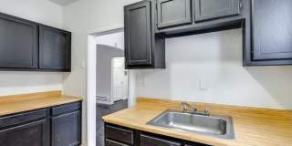 2828 South Moreland Blvd Gallery 46