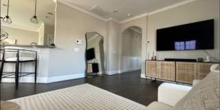 Partially Furnished Lakefront Retreat in Sunset Bay – Stunning Views & Resort-Style Amenities Gallery 12