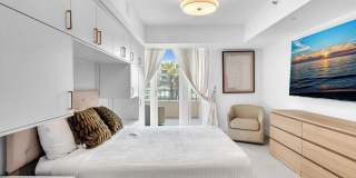 120 SE 5th Avenue Gallery 23