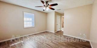 163 Lauren Ln Gallery 9