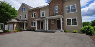 Dream Mountain Hollow Gallery 1