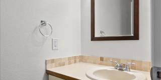 Monroe End Unit Townhome Unit A Gallery 17