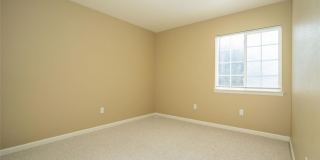 Clover Creek Home with Low-Maintenance Backyard & Community Pool Gallery 16
