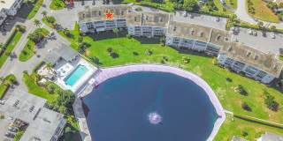 2728 GARDEN Drive N Gallery 1