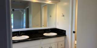 3 Bedroom / 3 Bath Home with Ocean Views and World Class Surfing on Ali'i Dr Gallery 11