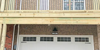 Gorgeous luxury 2BD/2.5BA M'boro townhome w/garage, washer/dryer, across from MTSU! Gallery 19