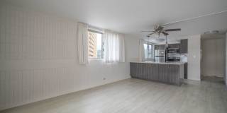 $2500.00 | 2br/1ba Condominium in Lakeview Sands Gallery 4