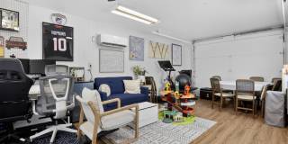 1022 W 13TH Street Gallery 34