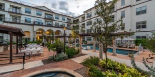 Overture Stone Oak Age 55+ Apartment Homes Gallery 31