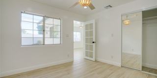 24306 Gilmore Street Gallery 39