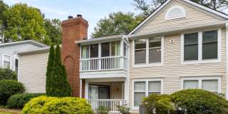 Great Location 2nd Floor Condo Gallery 1