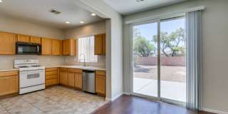 Large home near Aliante*Close to area schools and shopping centers* Gallery 14