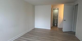 18001 CHALET Drive Gallery 30
