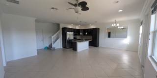Spacious 3BR Townhome in Monterra | Prime Cooper City Location Gallery 4