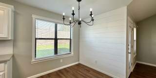 Viewable Now!  Pets Accepted! Gallery 13