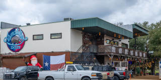 Casata Austin Gallery 93