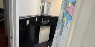 Charming 1BR  in Brooklyn Gallery 9
