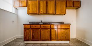 8000 S Ellis Ave Gallery 19