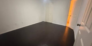 2201 Metropolitan Way Gallery 7