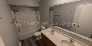 Spacious Elyria Split-Level Near LCCC with Fireplace & Fenced Yard Gallery 17