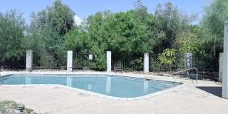2 Bedroom Condominium w/ Community Pool! 2 Bedroom Condominium w/ Community Pool! Gallery 1