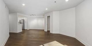 La Regencia Gallery 36
