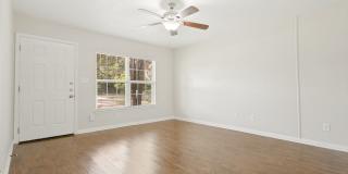5-BEDROOM HOME IN WILSHIRE TERRACE Gallery 11