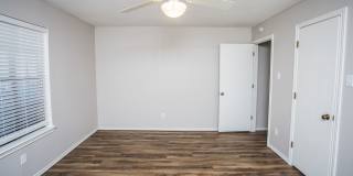 Available July 1st: Spacious 3 Bed, 2 Bath Ready for You! Gallery 17