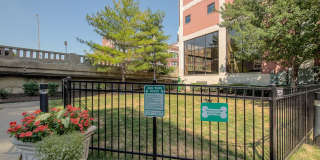 One Bedroom Unit in Wonderful Western Auto Lofts Gallery 31