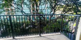Rarely available 1-bedroom 1-bath condo in 21 Craigside Gallery 8