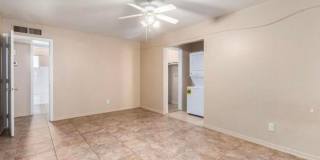Nice 3 bedroom 2 bath! Gallery 8