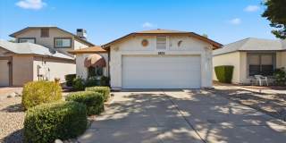 8839 W BLUEFIELD Avenue Gallery 1