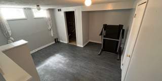 Beautifully remodeled 3 bedroom, 2.5 bath, 2 car garage Gallery 18