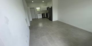 Bright & Modern 2 Bed-1 Bath Pet-Friendly Home in Desirable Lehigh Acres! Gallery 3