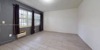 1451 NE 170th St # 105A Gallery 8