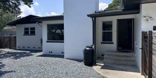 113 Coronado St Gallery 23