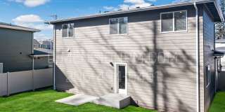 Fully Fenced  4 Bed 3 Baths Newer Construction Home Gallery 32